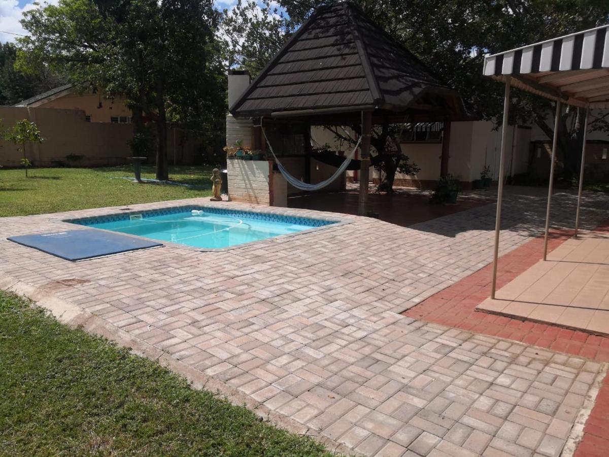 15 On Reitz Bela Bela Villa Exterior photo